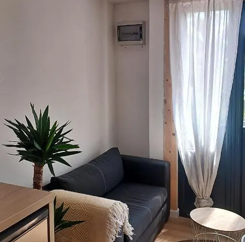 Charmant T1 Meuble